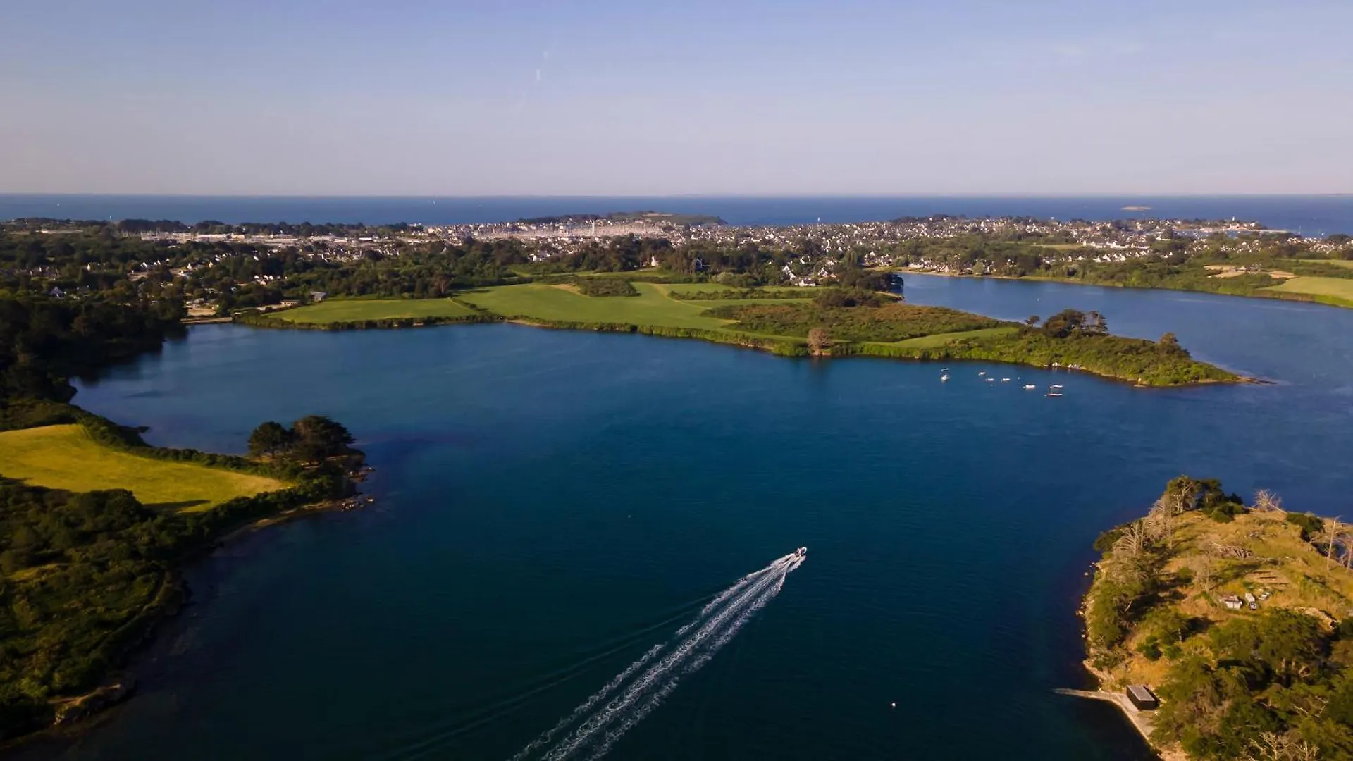 Camping Municipal Tindio أرزون فرنسا