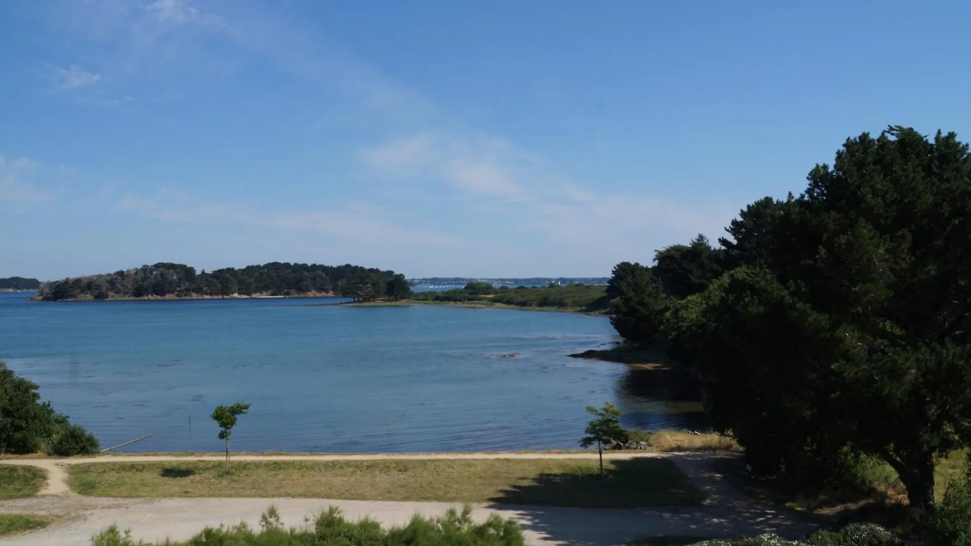 Campsite Camping Municipal Tindio Arzon